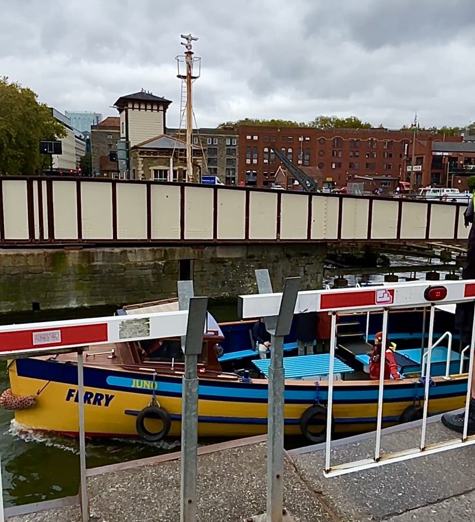 Prince Street Swing Bridge in Action