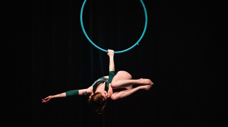 Emba Wimbush Aerial Hoop Circomedia